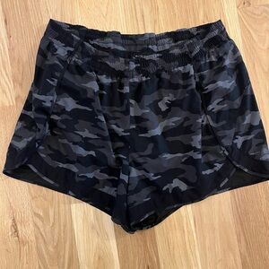 Athleta Mesh Racer Run 4” Mid Rise Athletic Running Workout Shorts